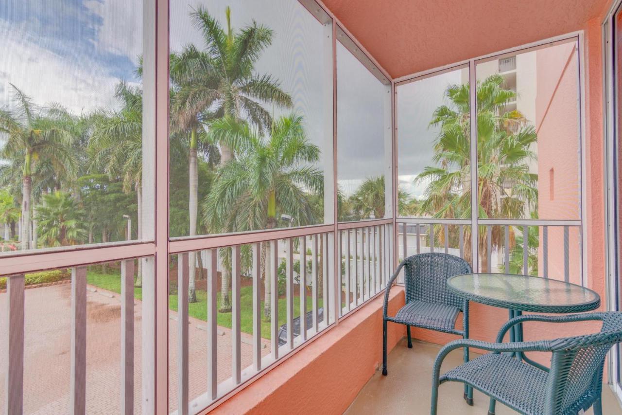 Casa Playa Condos Fort Myers Beach Exterior photo